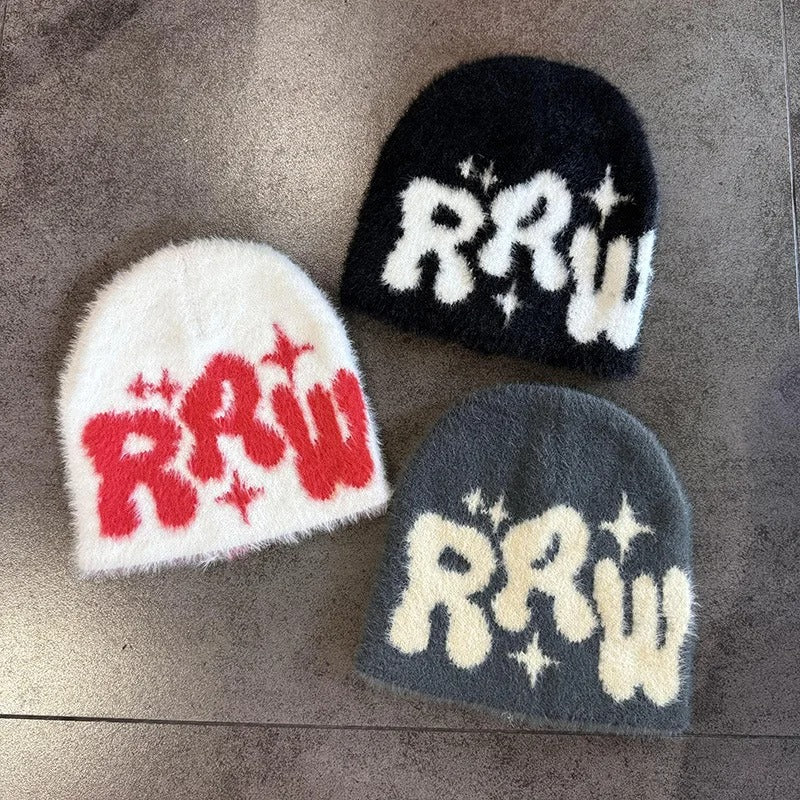 RETRO GRAFFITI KNIT BEANIE